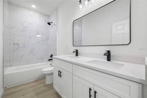 Villa ou maison à vendre à Poinciana, Floride: 4 chambres, 149.39 m2 № 2413719 - photo 26