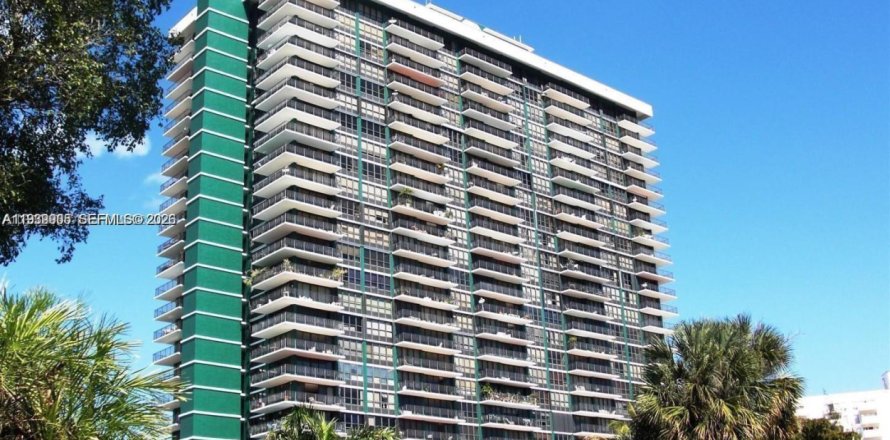 Condo à Miami, Floride, 2 chambres  № 1997107