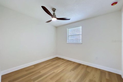House in Altamonte Springs, Florida 3 bedrooms, 112.41 sq.m. № 2096232 - photo 20