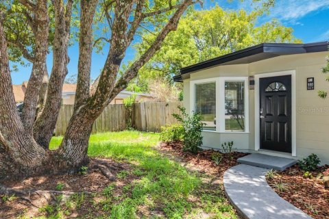 House in Altamonte Springs, Florida 3 bedrooms, 112.41 sq.m. № 2096232 - photo 3