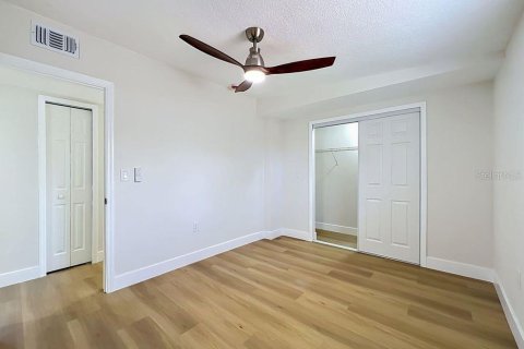 House in Altamonte Springs, Florida 3 bedrooms, 112.41 sq.m. № 2096232 - photo 23
