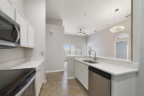 Townhouse in Orlando, Florida 3 bedrooms, 124.58 sq.m. № 2323175 - photo 25