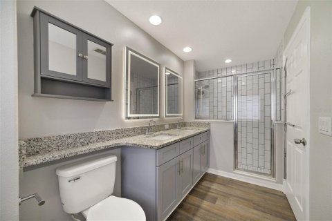 Townhouse in Orlando, Florida 3 bedrooms, 124.58 sq.m. № 2323175 - photo 10