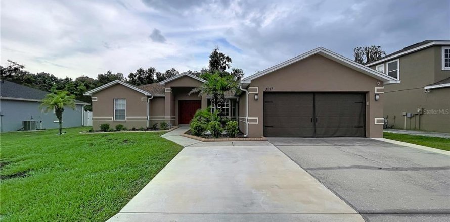 Casa en Mulberry, Florida 3 dormitorios, 142.88 m2 № 2200282