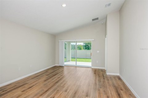 House in Lake Hamilton, Florida 3 bedrooms, 150.04 sq.m. № 1801672 - photo 8