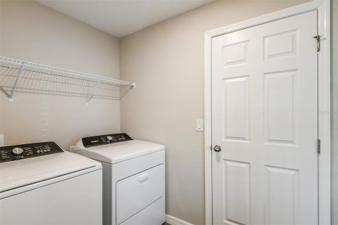 House in Lake Hamilton, Florida 3 bedrooms, 150.04 sq.m. № 1801672 - photo 18