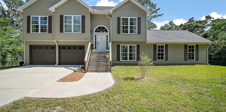 Casa en Belleview, Florida 4 dormitorios, 172.8 m2 № 1767701