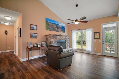 Casa en venta en Belleview, Florida, 4 dormitorios, 172.8 m2 № 1767701 - foto 5