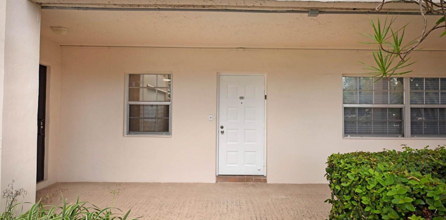 Condo à Pompano Beach, Floride, 3 chambres № 1073825