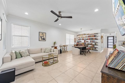Casa en venta en Lake Worth, Florida, 4 dormitorios, 158.86 m2 № 2374449 - foto 6