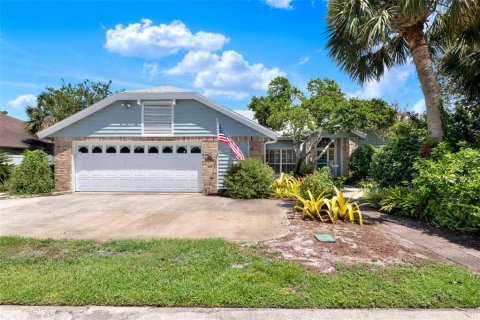 House in Longwood, Florida 4 bedrooms, 243.87 sq.m. № 1873483 - photo 2