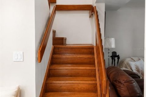 Copropriété à vendre à Miami, Floride: 3 chambres, 122.17 m2 № 2345435 - photo 10