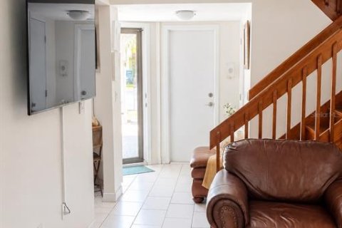 Copropriété à vendre à Miami, Floride: 3 chambres, 122.17 m2 № 2345435 - photo 6