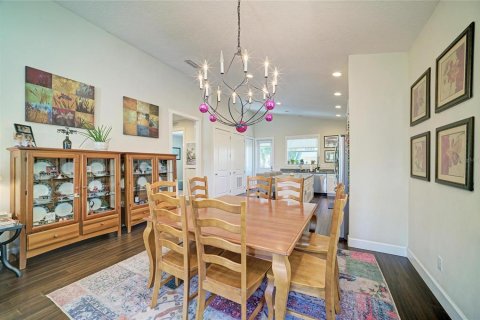 House in Bradenton, Florida 4 bedrooms, 178.47 sq.m. № 2151563 - photo 13