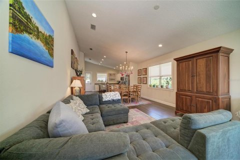 House in Bradenton, Florida 4 bedrooms, 178.47 sq.m. № 2151563 - photo 10