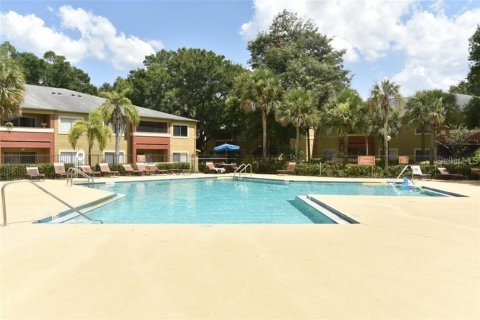 Copropriété à louer à Casselberry, Floride: 1 chambre, 71.16 m2 № 1885770 - photo 1