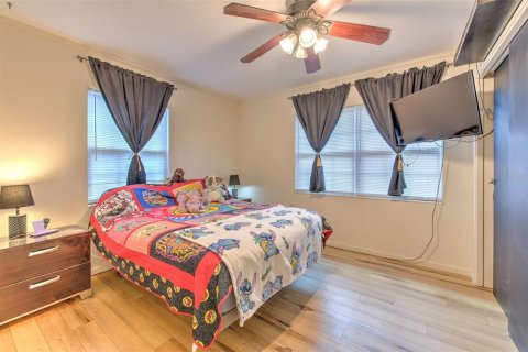 Villa ou maison à vendre à Zephyrhills, Floride: 4 chambres, 156.08 m2 № 1910004 - photo 24