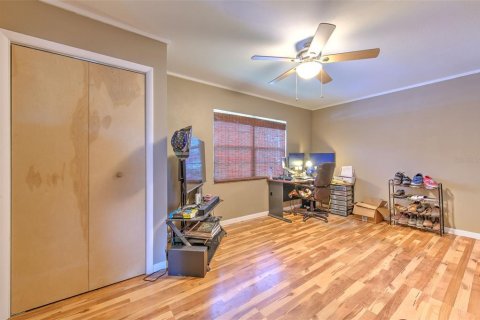 Villa ou maison à vendre à Zephyrhills, Floride: 4 chambres, 156.08 m2 № 1910004 - photo 23