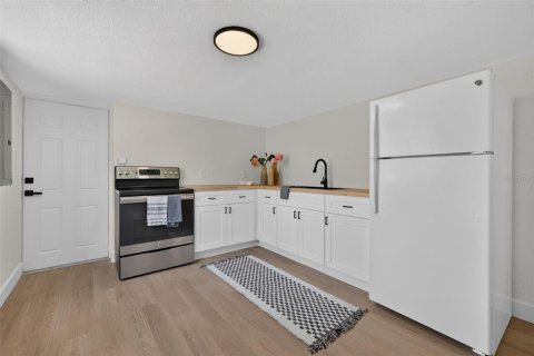 Casa en venta en Saint Petersburg, Florida, 5 dormitorios, 225.94 m2 № 2383422 - foto 26