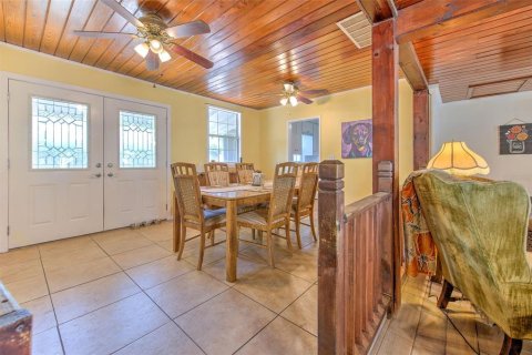 Villa ou maison à vendre à Zephyrhills, Floride: 4 chambres, 156.08 m2 № 1910004 - photo 21