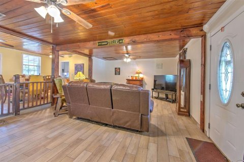 Villa ou maison à vendre à Zephyrhills, Floride: 4 chambres, 156.08 m2 № 1910004 - photo 8