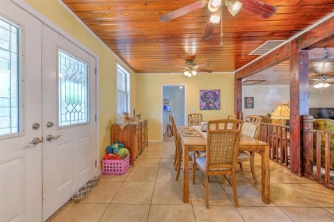 Villa ou maison à vendre à Zephyrhills, Floride: 4 chambres, 156.08 m2 № 1910004 - photo 18