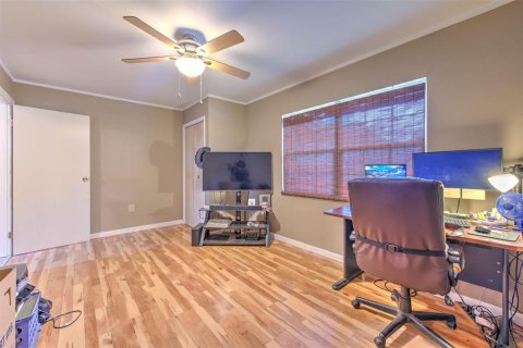 Villa ou maison à vendre à Zephyrhills, Floride: 4 chambres, 156.08 m2 № 1910004 - photo 22