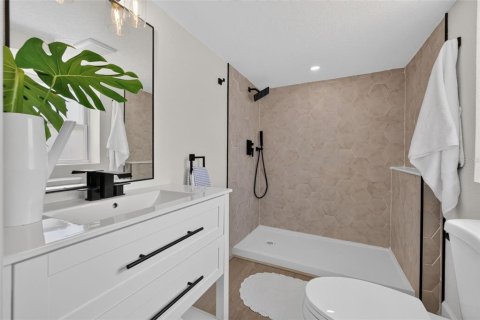Casa en venta en Saint Petersburg, Florida, 5 dormitorios, 225.94 m2 № 2383422 - foto 27