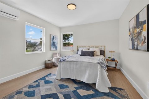 Casa en venta en Saint Petersburg, Florida, 5 dormitorios, 225.94 m2 № 2383422 - foto 29