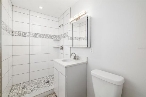House in Sarasota, Florida 2 bedrooms, 110 sq.m. № 1855540 - photo 20