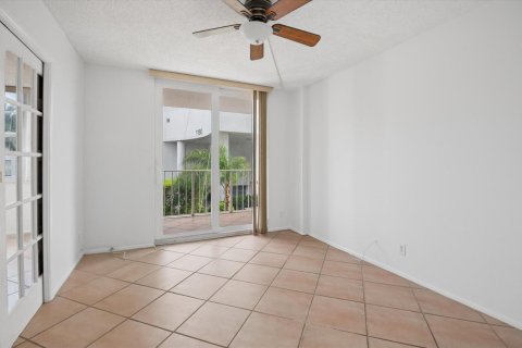 Condominio en venta en Fort Lauderdale, Florida, 2 dormitorios, 124.86 m2 № 2087933 - foto 18