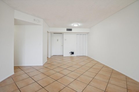 Condominio en venta en Fort Lauderdale, Florida, 2 dormitorios, 124.86 m2 № 2087933 - foto 13