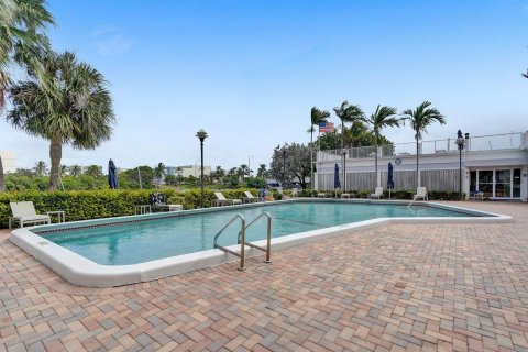 Condominio en venta en Fort Lauderdale, Florida, 2 dormitorios, 124.86 m2 № 2087933 - foto 23