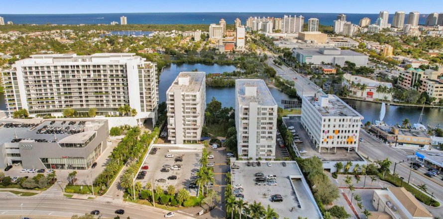 Condominio en Fort Lauderdale, Florida, 2 dormitorios  № 2087933