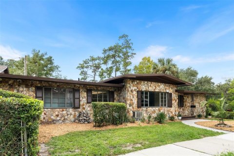 Villa ou maison à vendre à Gainesville, Floride: 2 chambres, 158.49 m2 № 1898882 - photo 1