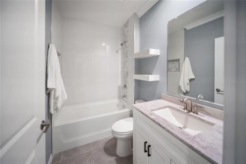 Casa en venta en Bradenton, Florida, 3 dormitorios, 145.02 m2 № 1812707 - foto 9