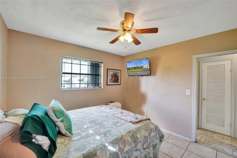 Casa en venta en Hollywood, Florida, 2 dormitorios, 102.01 m2 № 1846126 - foto 24