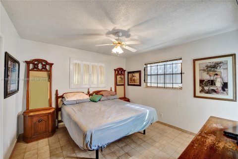 Casa en venta en Hollywood, Florida, 2 dormitorios, 102.01 m2 № 1846126 - foto 29