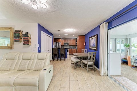 Villa ou maison à vendre à Bradenton, Floride: 2 chambres, 136.47 m2 № 2405430 - photo 20