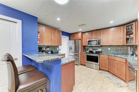 Villa ou maison à vendre à Bradenton, Floride: 2 chambres, 136.47 m2 № 2405430 - photo 6