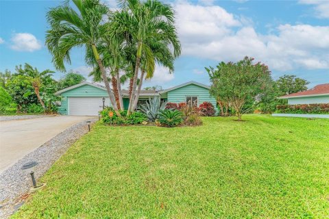 Villa ou maison à vendre à Bradenton, Floride: 2 chambres, 136.47 m2 № 2405430 - photo 2