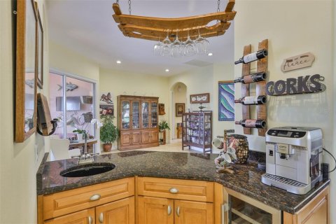 Casa en venta en Apollo Beach, Florida, 4 dormitorios, 310.2 m2 № 1759841 - foto 15