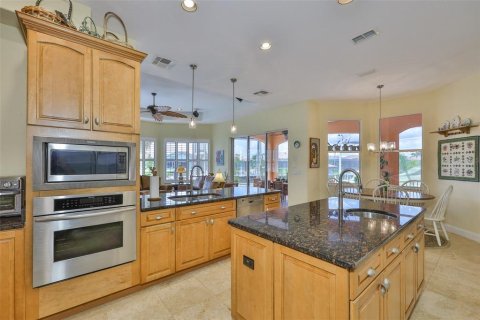 Casa en venta en Apollo Beach, Florida, 4 dormitorios, 310.2 m2 № 1759841 - foto 22
