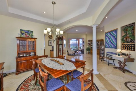 Casa en venta en Apollo Beach, Florida, 4 dormitorios, 310.2 m2 № 1759841 - foto 7