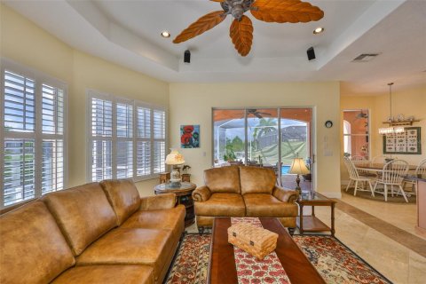 Casa en venta en Apollo Beach, Florida, 4 dormitorios, 310.2 m2 № 1759841 - foto 25