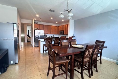 Copropriété à louer à Pembroke Pines, Floride: 2 chambres, 155.89 m2 № 2407822 - photo 11