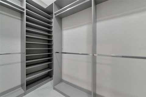 Купить виллу или дом в Сарасота, Флорида 8 комнат, 196.02м2, № 1803249 - фото 26
