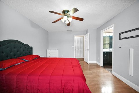 House in Homestead, Florida 4 bedrooms, 207.73 sq.m. № 2098690 - photo 13