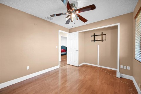 House in Homestead, Florida 4 bedrooms, 207.73 sq.m. № 2098690 - photo 3