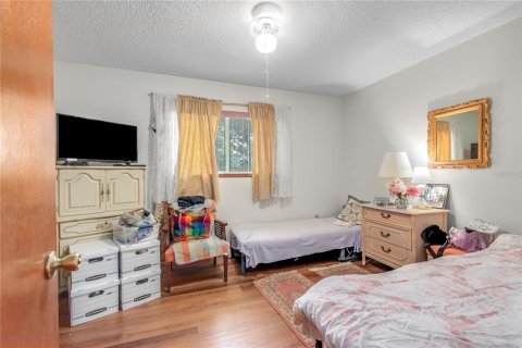 House in Ocala, Florida 2 bedrooms, 111.11 sq.m. № 2109696 - photo 13